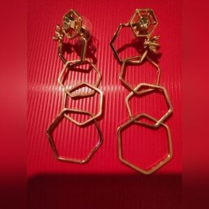 Mary Kay Bee Earrings